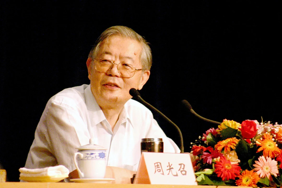 杨振宁评价周光召:他使中国引爆第一颗原子弹早了一两年