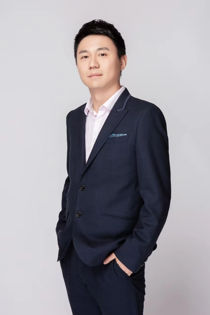 专访|张昕:打破刻板印象,减少对老年人“去人化的歧视”