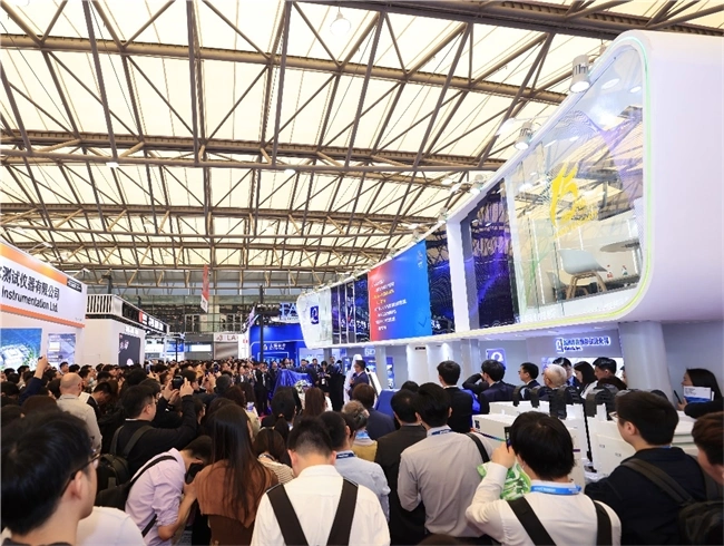 “拓芯章·见未来” 拓荆科技SEMICON China 2025新品发布会圆满落幕