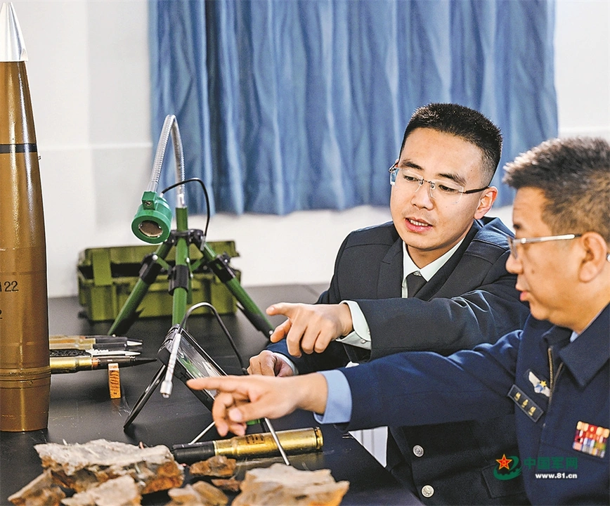 空军研究院某所工程师任利兵:让激光成为排爆“手术刀”