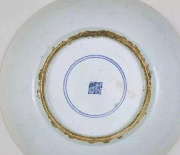 大清康熙年制青花皿　花押款 靓宝格- 康熙青花花卉纹杯四只（花押款）