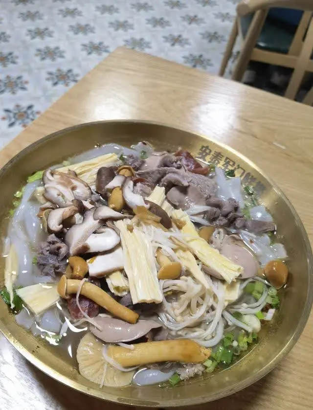 一碗捞化,满是福州烟火