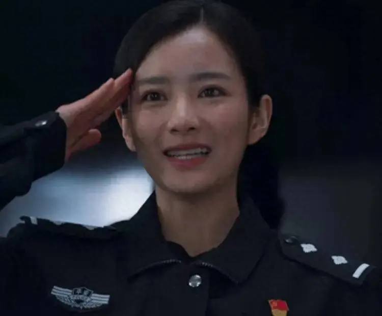 又在捧新人,00后女演员李之夏,凭啥能有那么多戏份
