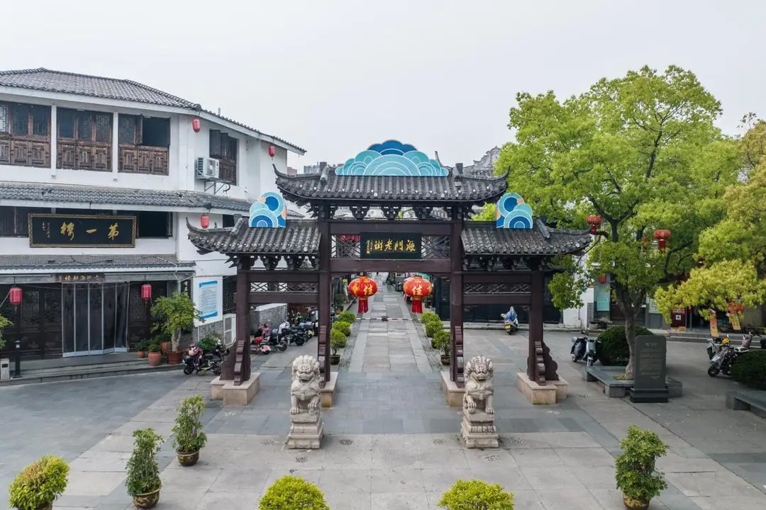 寻海门老街,见大海之门千年风华