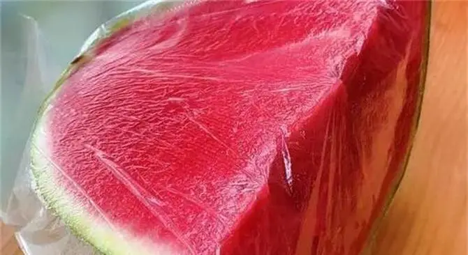 Gallery - Dưa hấu đã cắt có thể để được bao nhiêu ngày trong tủ lạnh? - image 1