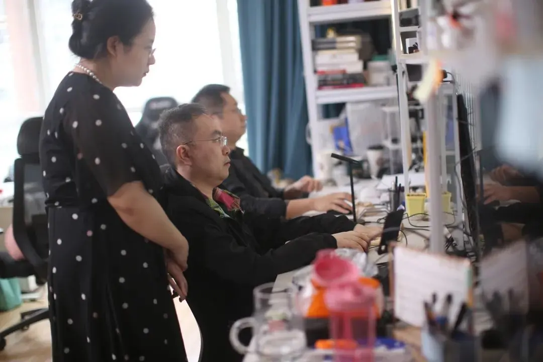蔡磊妻子最新发声：有组织有预谋