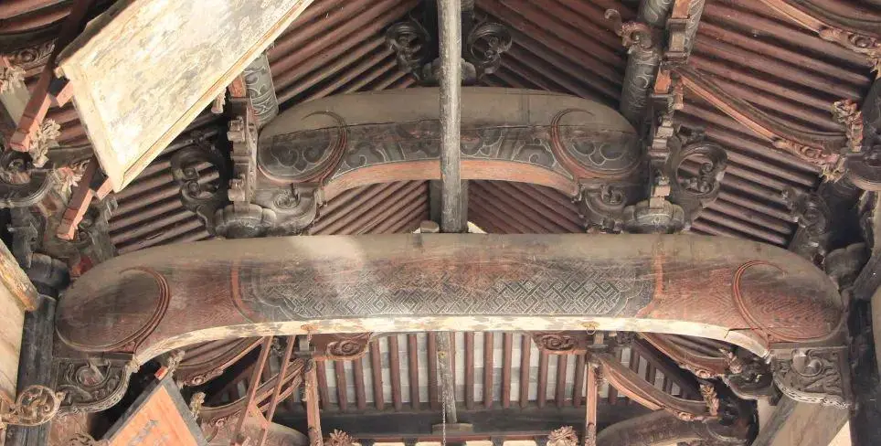 老祖宗又懂技术又懂审美,木构古建上的一轮“新月”