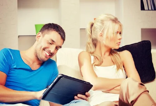Gallery - Việc trẻ em ngày càng mất kết nối với cha mẹ khi lớn lên, thường liên quan đến bốn thói quen của cha mẹ - image 5