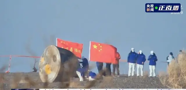 神二十一返回,遭遇惊心动魄一幕!黑障区内2000℃高温烧成火球